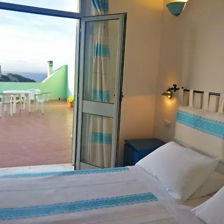 Szálloda Da Cecco Santa Teresa Gallura